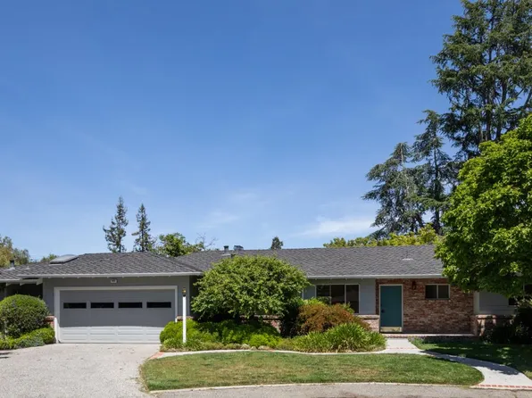 945 Carmel Ct, Los Altos, CA 94022