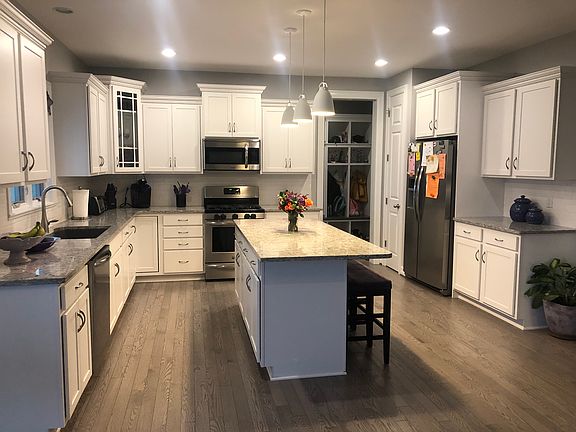 4th image of 5353 Glenview Dr