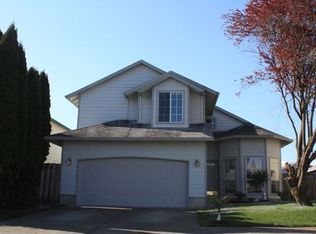 21664 SW Kristin Ct, Aloha, OR