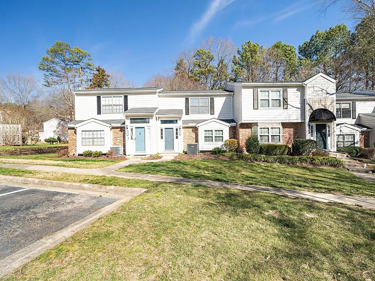 7773 Falcon Rest Cir — Photo 2