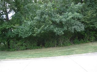 Forest View Dr, Charleston, IL 61920