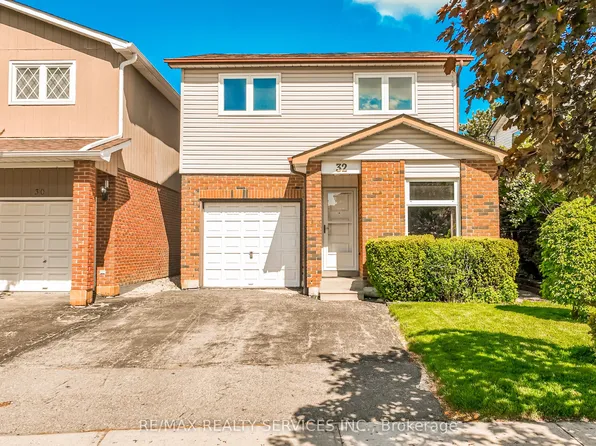 32 Winterfold Dr, Brampton, ON L6V 3T2