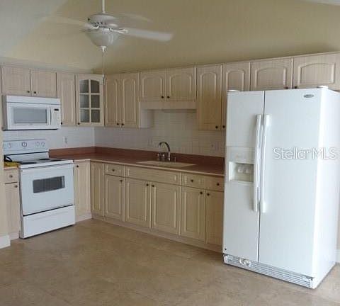 3rd image of 8901 Thousand Oaks Ct