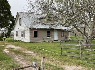 2739 Oyster Creek Bnd, Oyster Creek, TX 77541