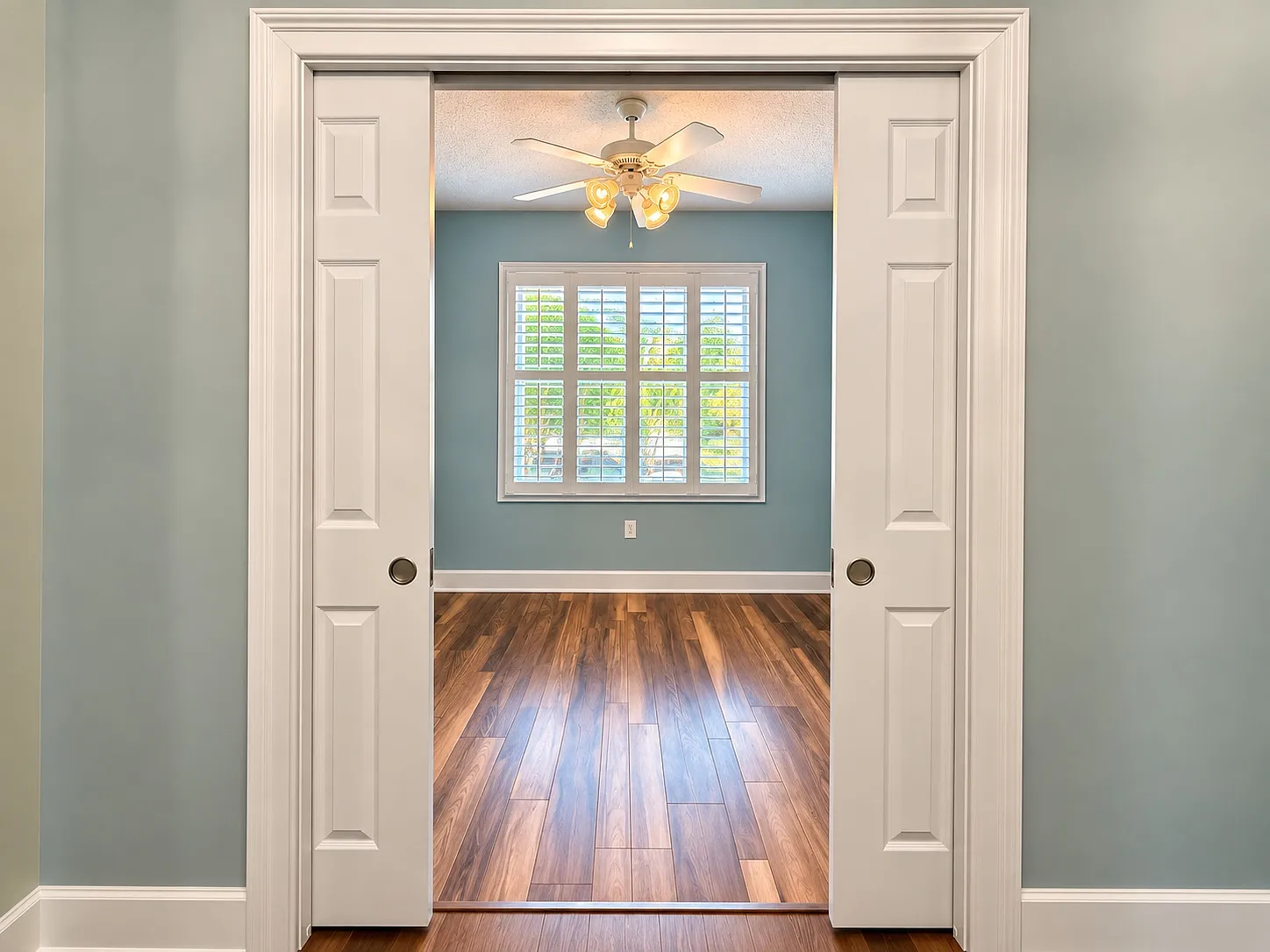 2 bed, 2.5 bath, 2150 sqft, $2,800 — Photo 3
