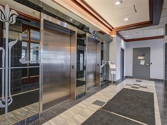 4th image of 190 Hespeler Rd #1802