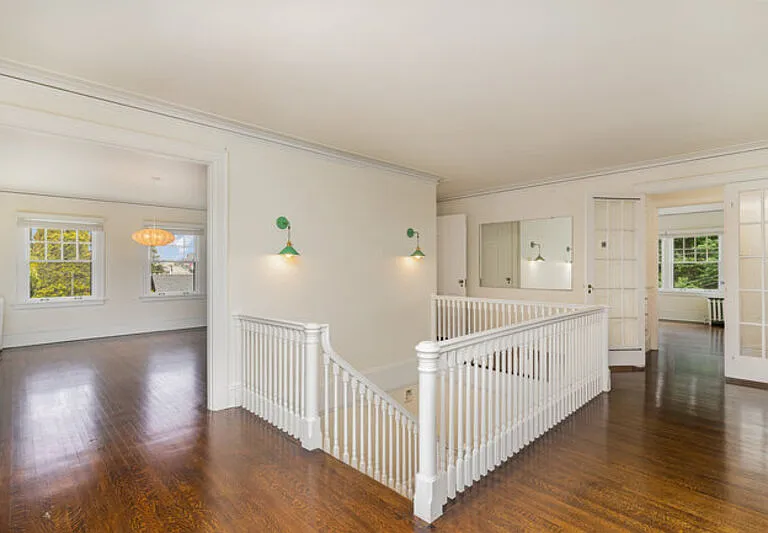 2906 Harvard Ave E #UPPER — Photo 5