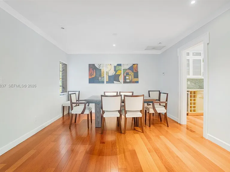 412 Gerona Ave — Photo 9