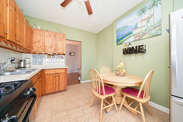 Sold by Daniel Gale Sotheby's International Realty | media 2