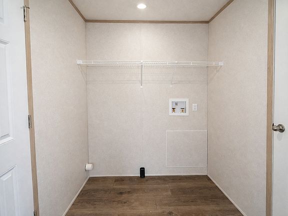 5th image of 534 E 37th Avenue Jack St #684