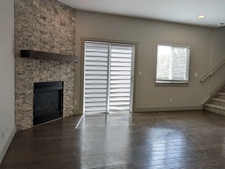 913 Columbine Ave — Photo 14
