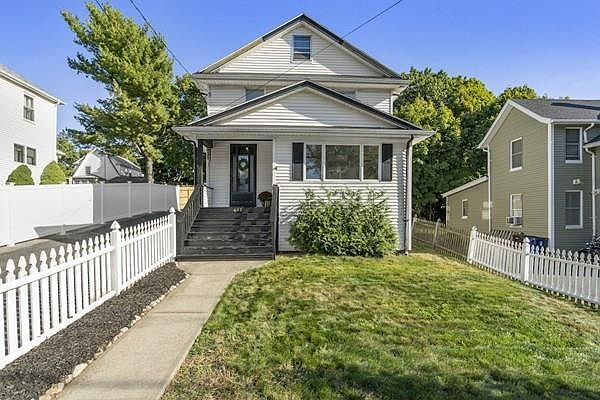 1st image of 612 Lincoln Ave