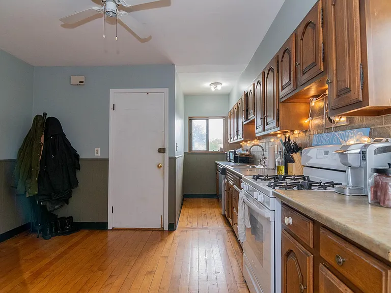 57 Parsons St #2 — Photo 3