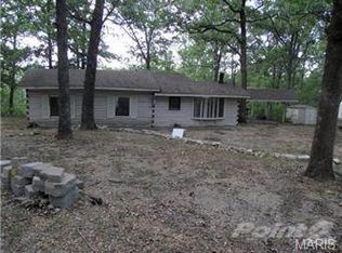 12491 Oak Dr, Ste Genevieve, MO 63670