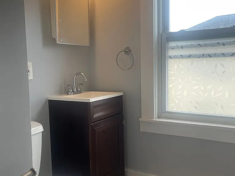 854 King Philip St #3W — Photo 5