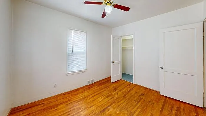 216 Hill St — Photo 7