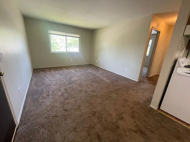 Hidden Village Square Apartments — Photo 14
