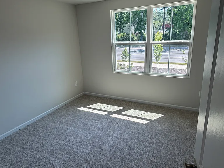 1249 Rollman Farm Rd — Photo 6