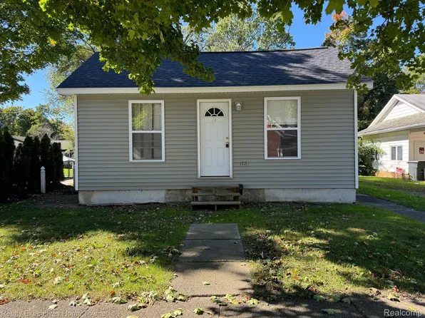 280 Dirgo St, Imlay City, MI 48444