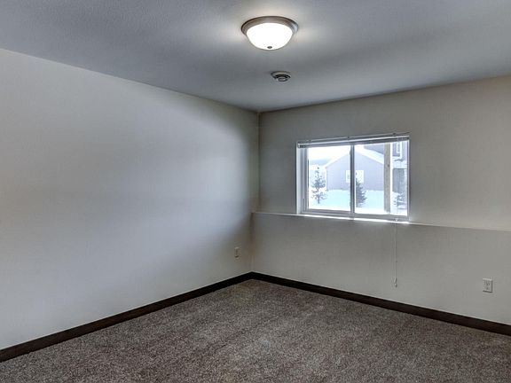 5th image of 1978 Southridge Ave #2