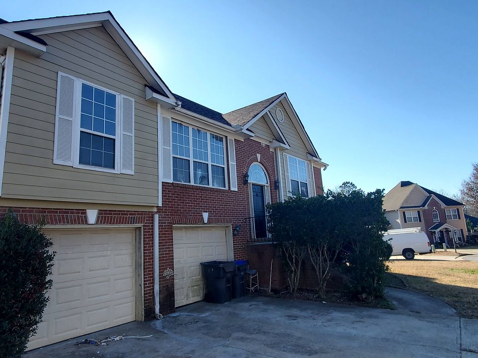 1st image of 3320 Oaktree Park Dr