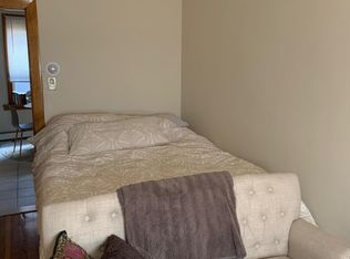 429 Hanover St #2R, Boston, MA 02113