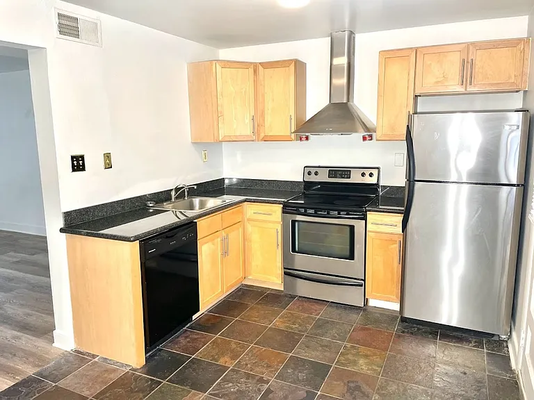 1005 W Nine Mile Henrico, VA 23075 — Photo 19