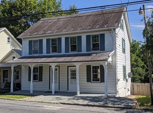 2264 Seipstown Rd, Fogelsville, PA 18051