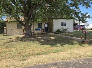 308 E Pennsylvania Ave, Greensburg, KS 67054