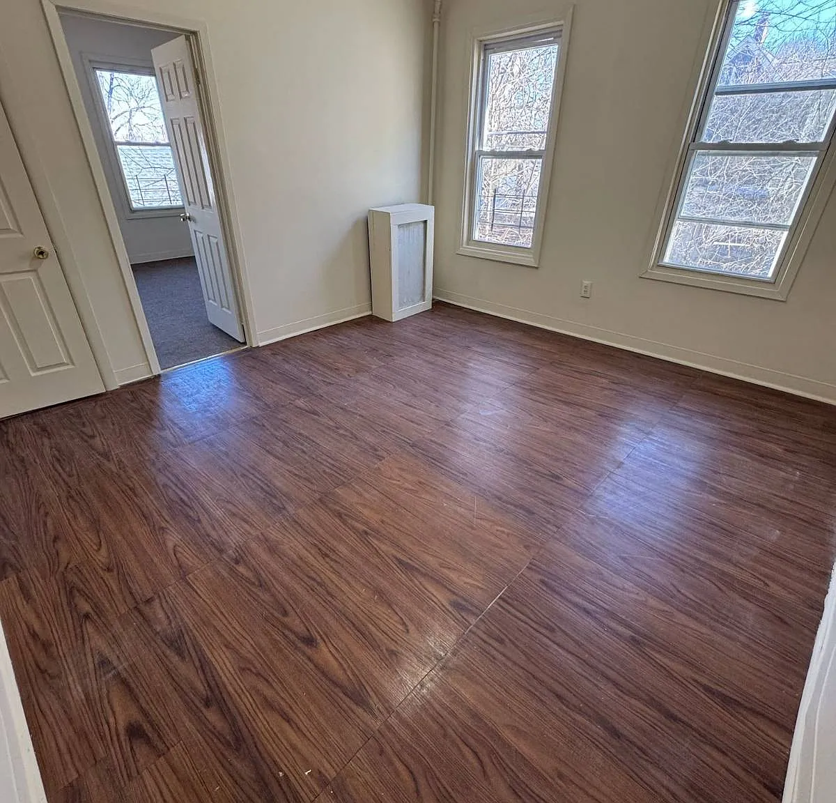 3 bed, 1.0 bath, 872 sqft, $2,495 — Photo 1