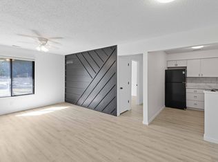 3000-3120 Douglas Ave #3020-39, Des Moines, IA 50310