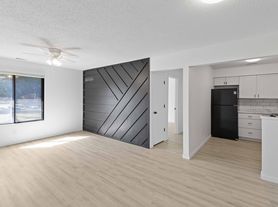 Recently updated apartments near to shopping, dining, and public transportation