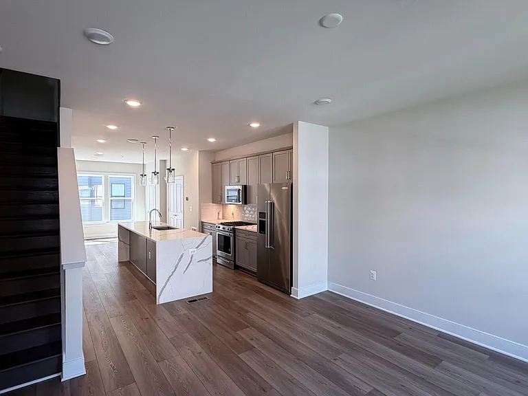12742 Verdant Way — Photo 10