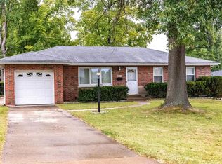 4163 Rutherford Dr, Saint Louis, MO 63125