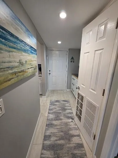 2 bed, 2.0 bath, 948 sqft, $4,750 — Photo 3