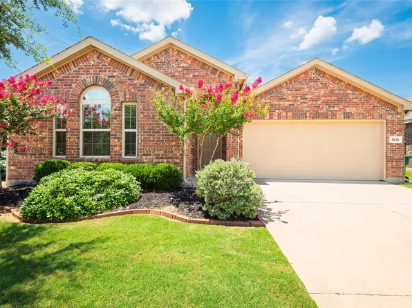 1530 Acmite Ave, Crossroads, TX 76227