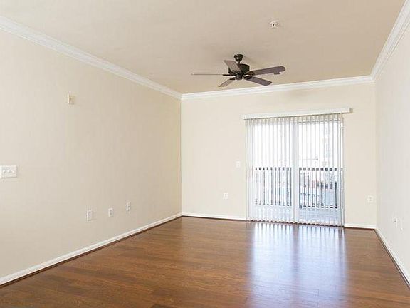 3rd image of 11317 Aristotle Dr #3211