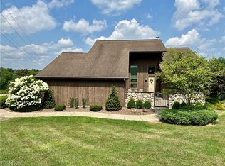 115 Andora Rd NE, Carrollton, OH 44615