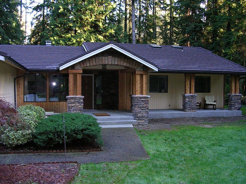 1st image of 4216 232nd Ave NE