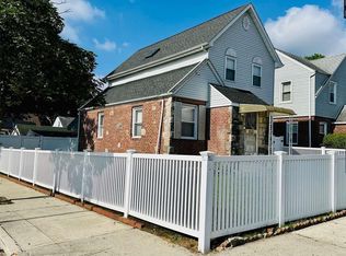 22346 114th Ave, Cambria Heights, NY 11411