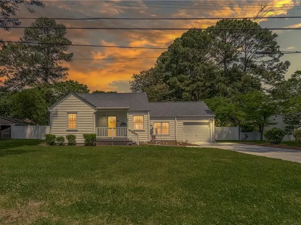 1207 Earle Ave, Chesapeake, VA 23324