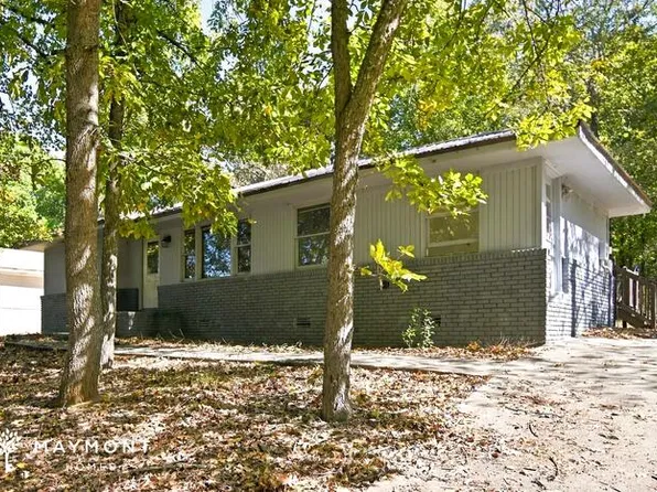 220 Central Lake Cir, Griffin, GA 30223