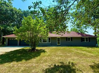 2081 Willow Ln, Wood Heights, MO 64024