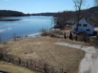 226 Water St, Hallowell, ME 04347