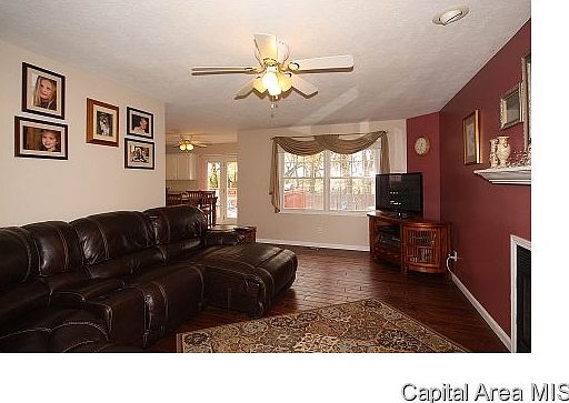 3rd image of 15013 Timberbrooke Dr