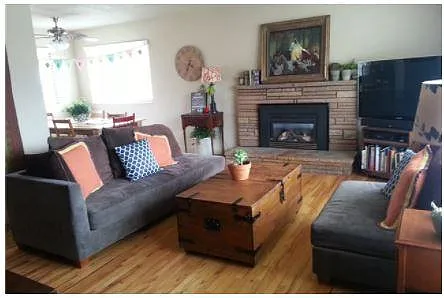 Living Room - 490 E 250 N