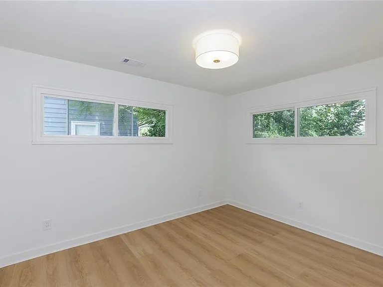 3026 Brook Dr — Photo 21