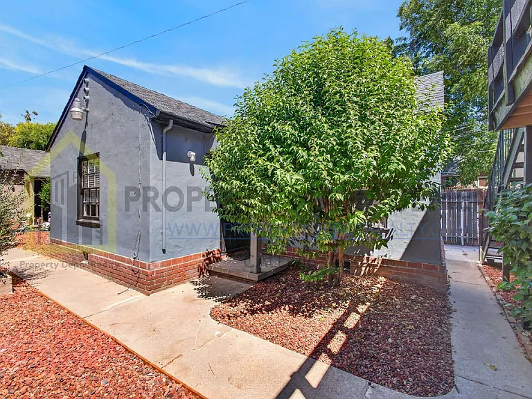 3230 W St — Photo 18