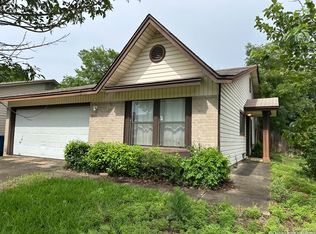 5130 Anacacho St, San Antonio, TX 78217