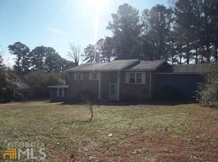 3306 W Stewart Mill Rd, Douglasville, GA 30135